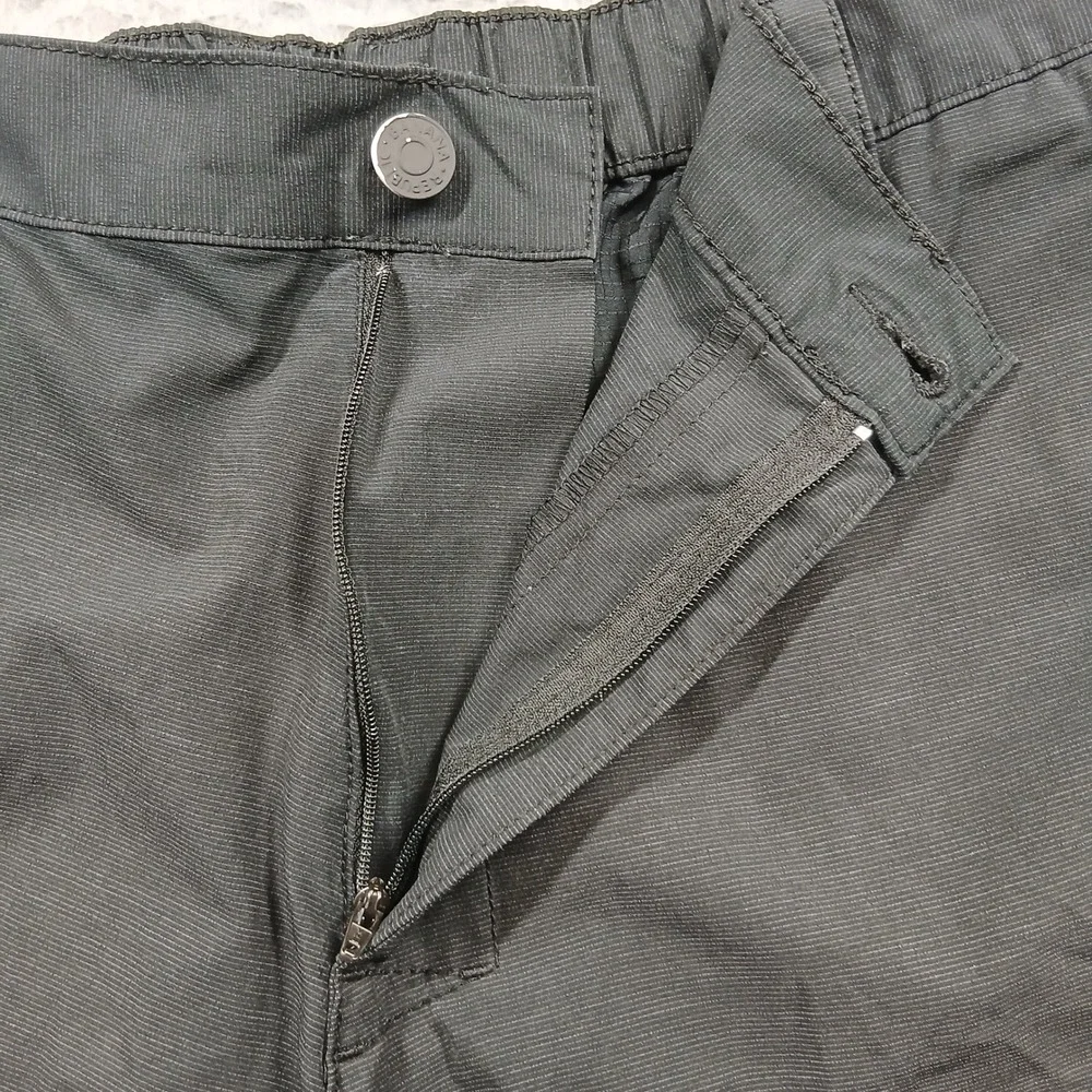 Banana Republic Men's Tech Shorts Size 38 Black Textured Performance Casual‎ EUC